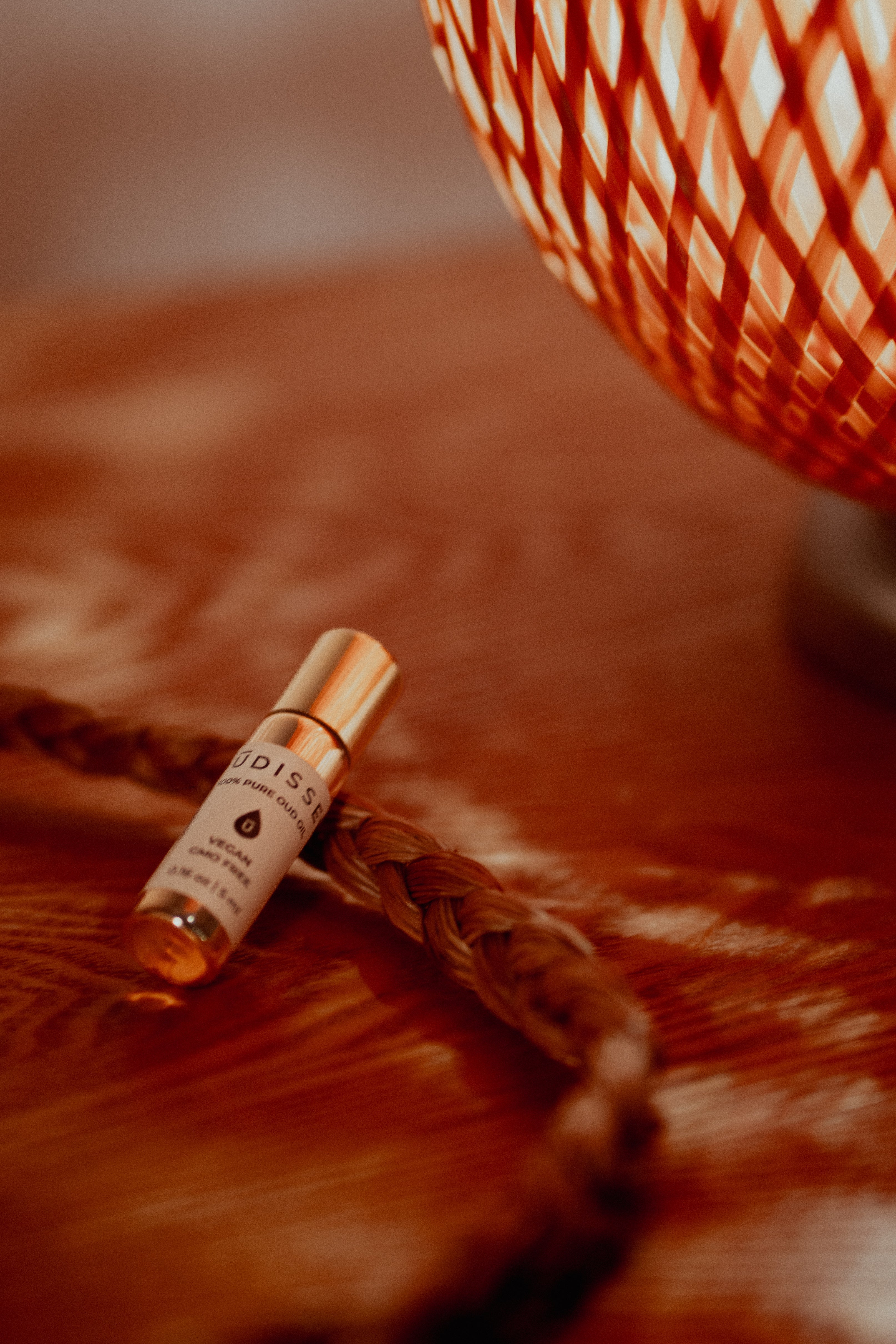 Unisex Roll-On Pure Agarwood Oil