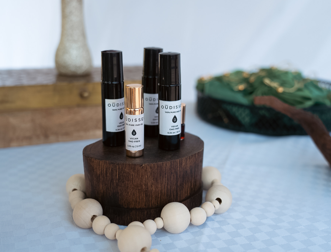 Unisex Roll-On Pure Agarwood Oil