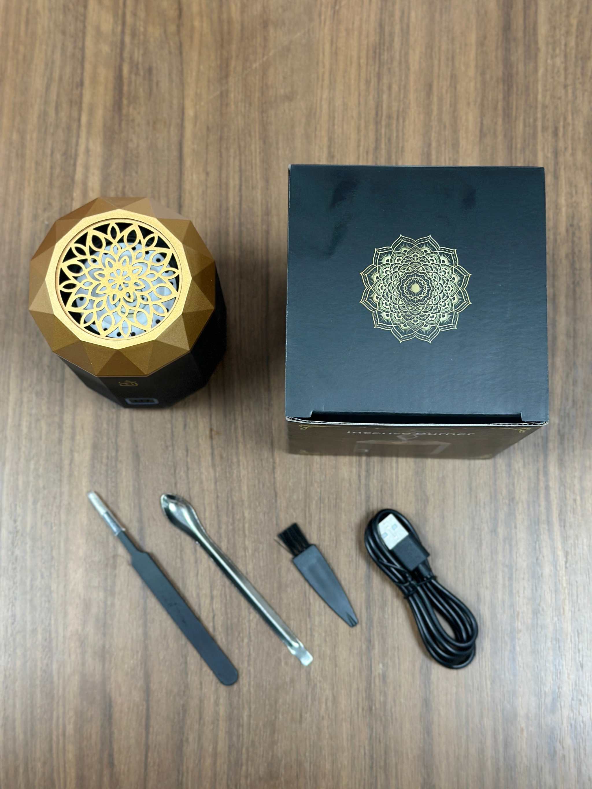 Oūd burner